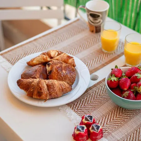 Apartman Le Felix Faure - Hyper Centre - Terrasse - Plages Menton